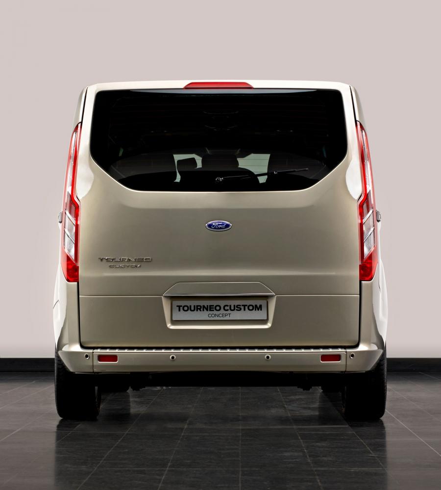  Ford Transit Tourneo Custom Concept 2012 года  (фото 15 из 24)